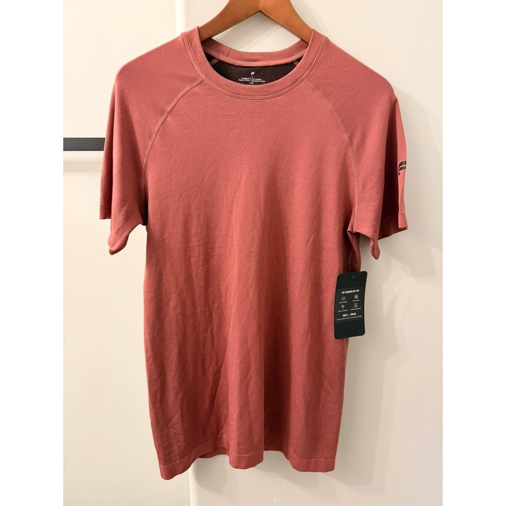 Fabletics Training Day‎ Tee Mens Small Rust Red Short Sleeve Performance Shirt